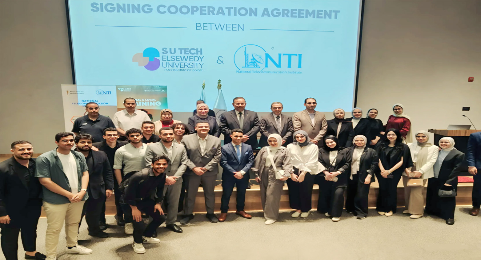 بقيادة الأستاذ الدكتور/ معوض الخولي، ووفد أكاديمي رفيع.. جامعة المنصورة الجديدة تتألق في ISBCom25 بمشاركة متميزة في تقنيات النظم الذكية والبلوك تشين
